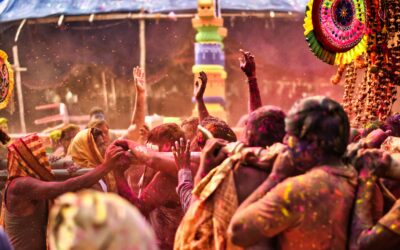 Jagnnath Rath Yatra 2025 Puri crowd pulling chariot